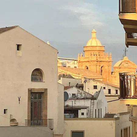 Πανσιόν Amanira Boutique Mazara del Vallo