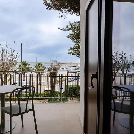 Πανσιόν Amanira Boutique Mazara del Vallo