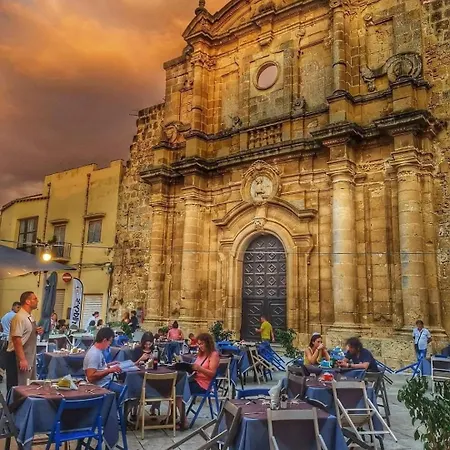 Amanira Boutique Πανσιόν